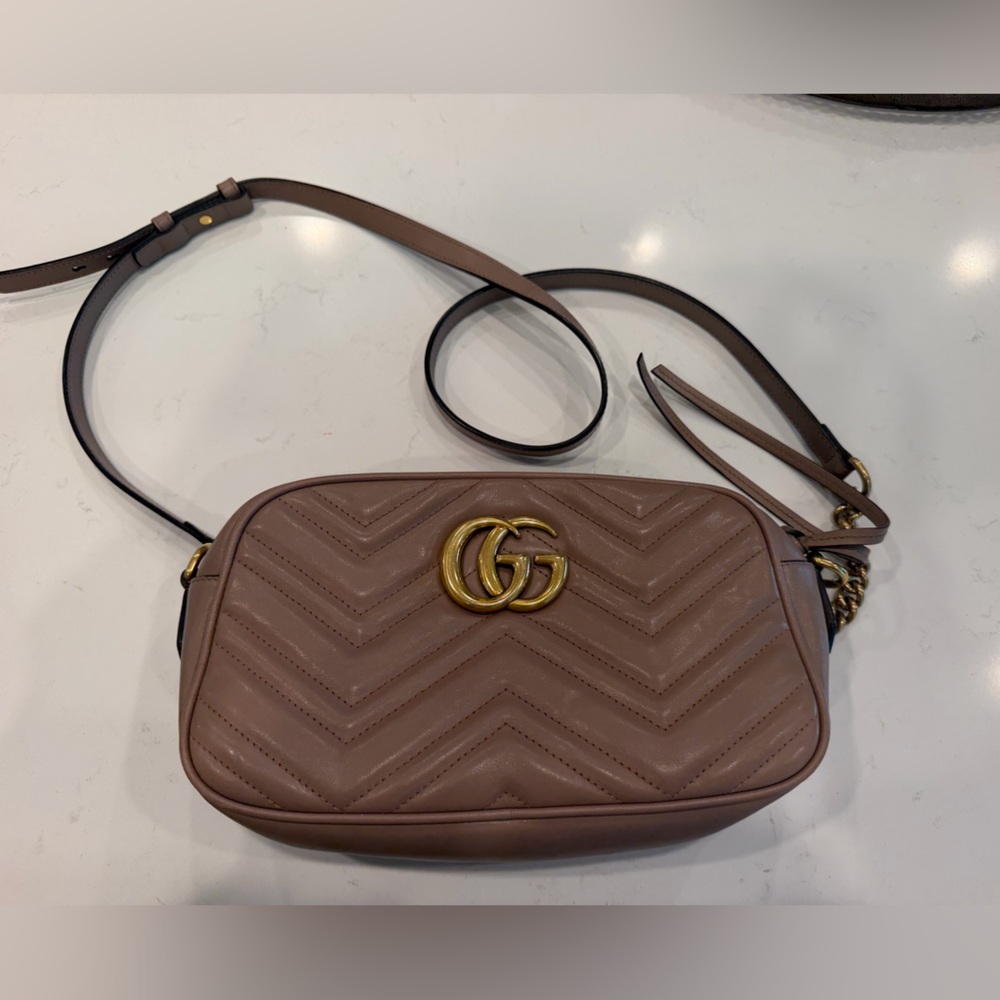 Gucci GG Marmont small camera bag